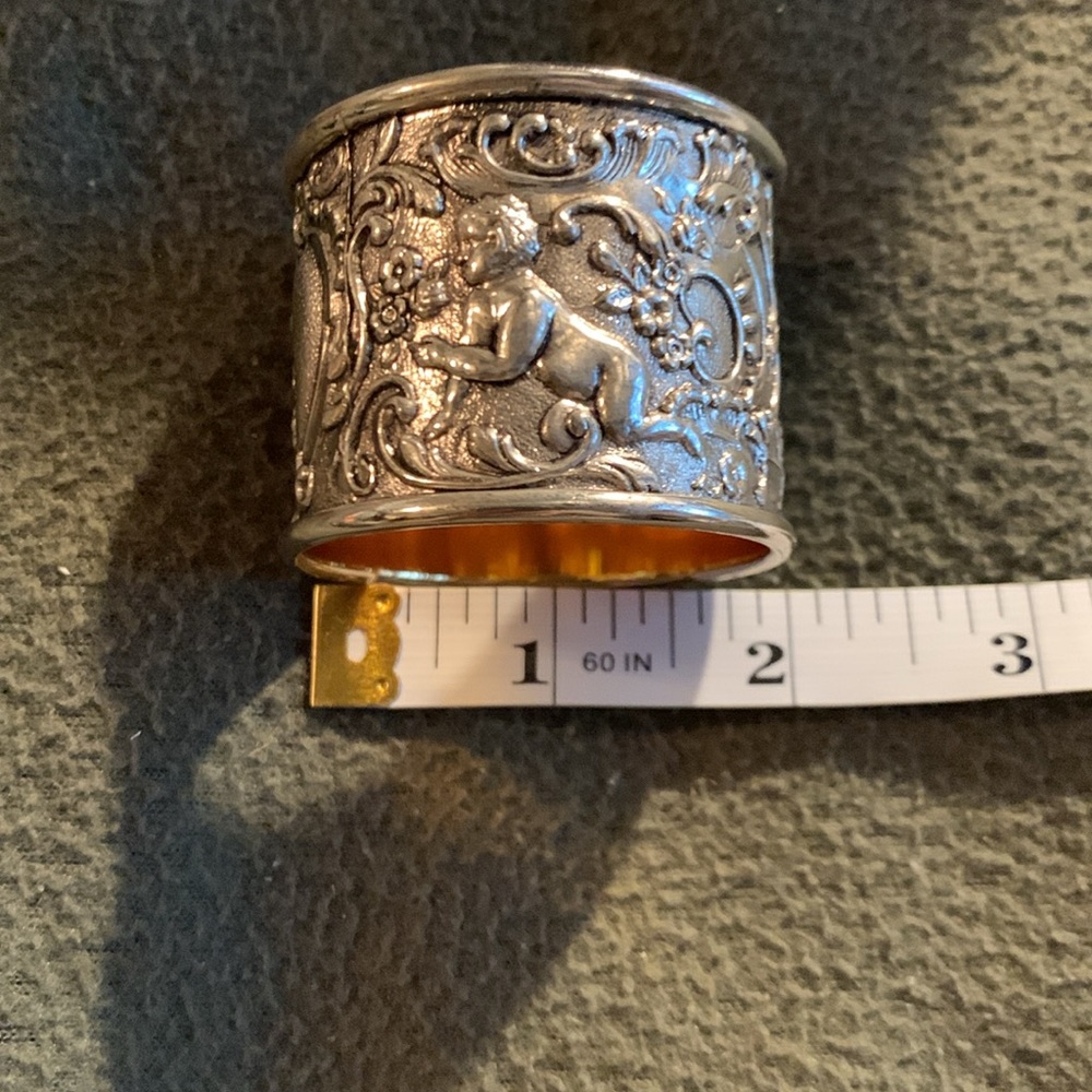 Regal Reproductions of Corbell silver plated napkin ring pair in original box - Picture 6 of 15